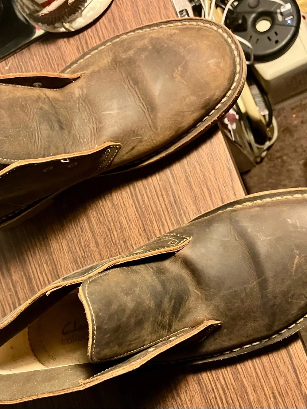 Clarks Men’s Brown Leather Slip-On Loafers